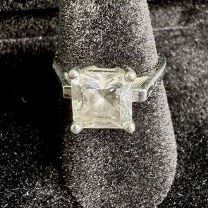 UTC (ultimate Trading Company) .925 sterling square cut CZ Diamond Ring